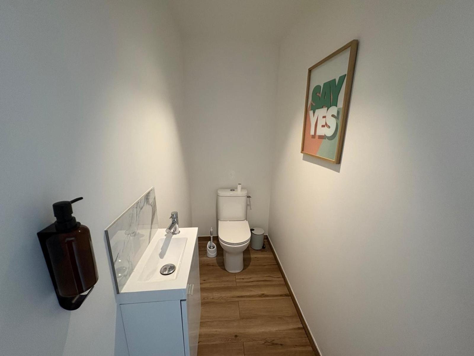 Loft 250 M2 Toit Terrasse Parking Netflix Apartment